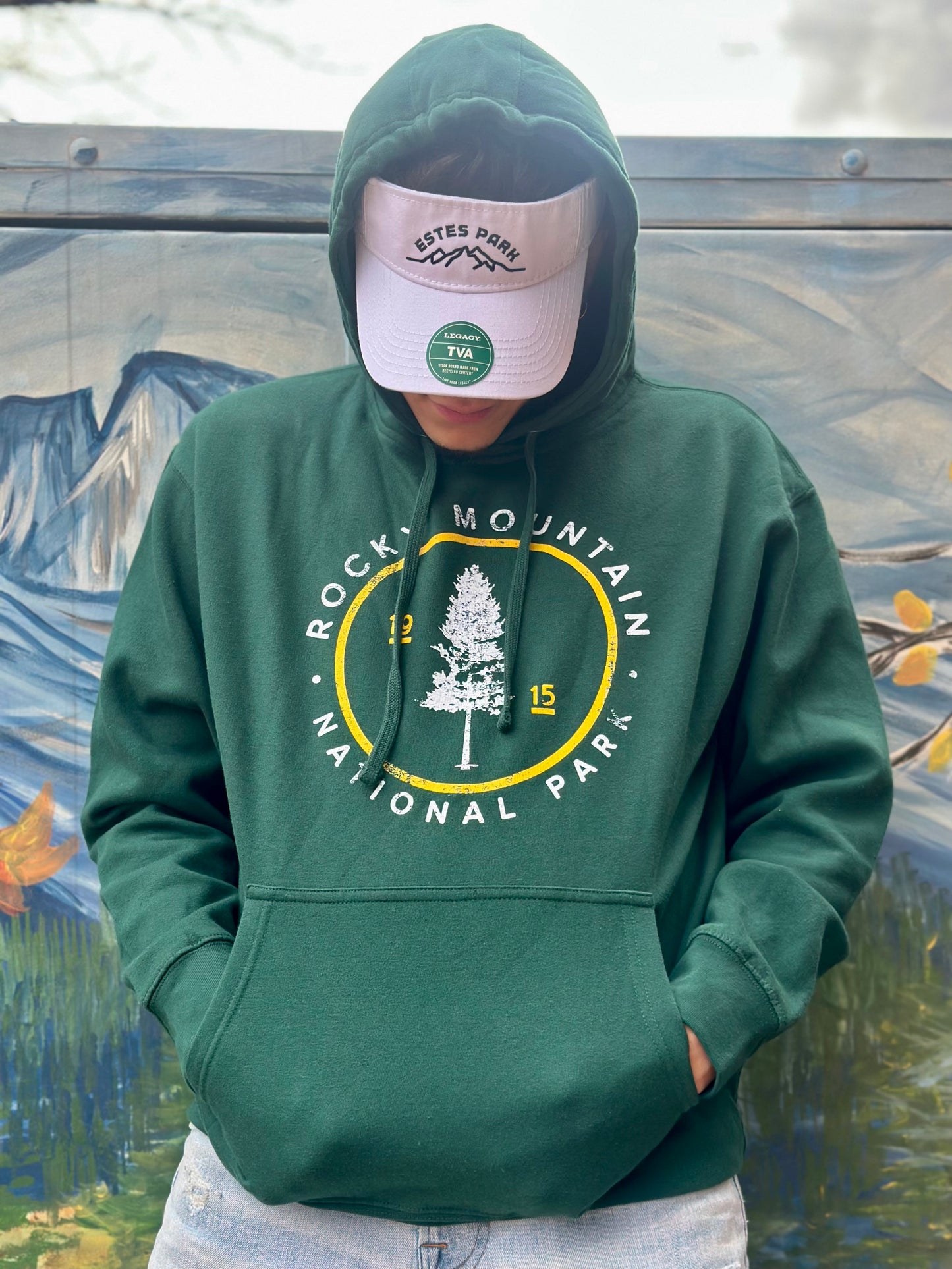 Rippin Pine Hood
